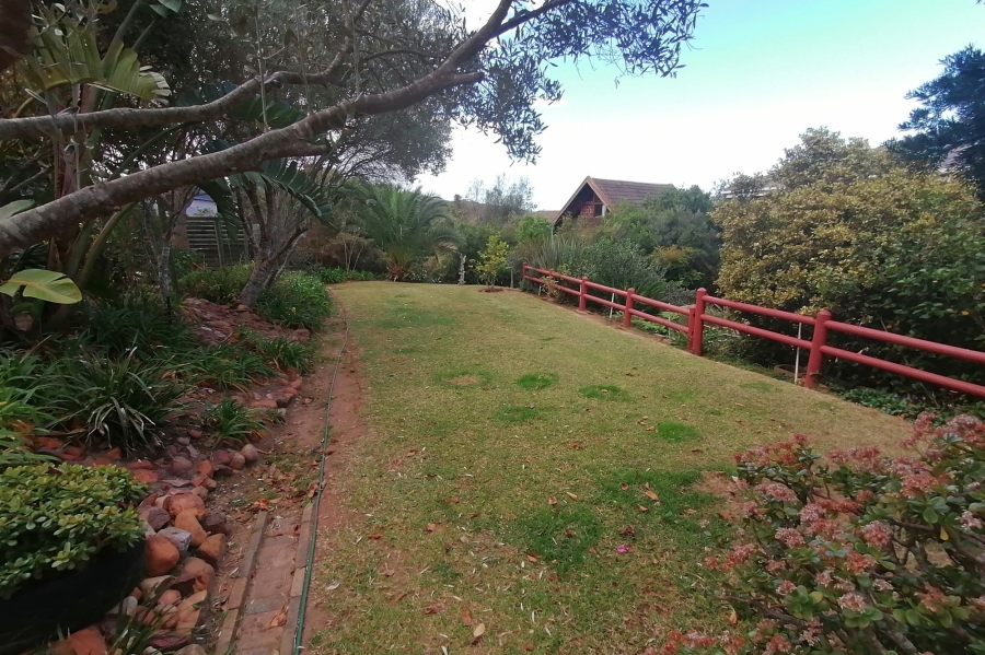 6 Bedroom Property for Sale in Bergsig Western Cape